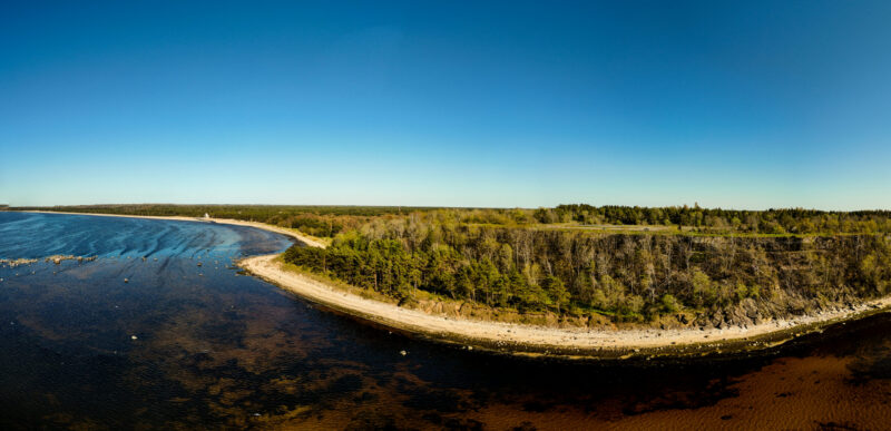 Aerial drone photo showing Türisalu cliff and coastline / Õhust tehtud droonifoto Türisalu pangast ja rannikust